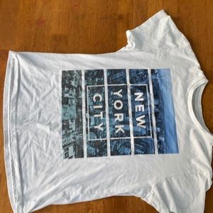 New York City white and blue tee